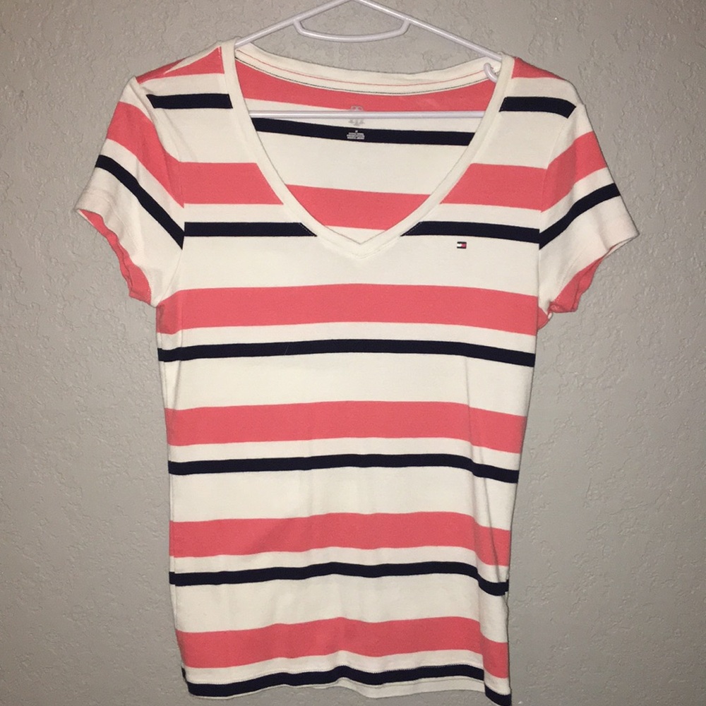 Stripped Tommy Hilfiger v neck shirt. Size M